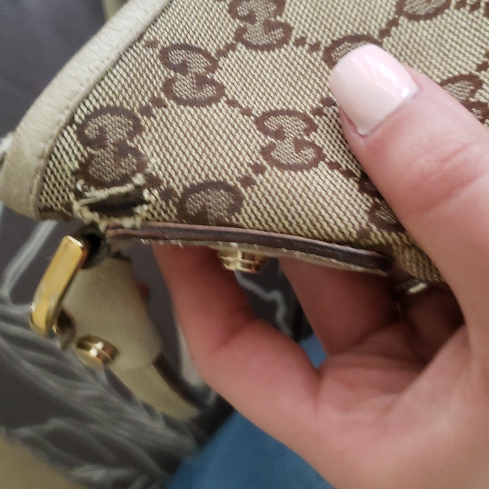 Gucci GG Jacquard Handbag - Picture 4 of 6